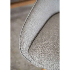 Alison tuoli lakattu tammijalka / beige kangas