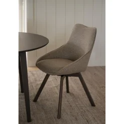 Alison tuoli ruskealakattu tammijalka / tumma beige kangas