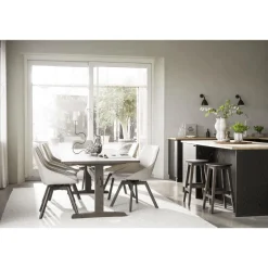 Alison tuoli ruskealakattu tammijalka / vaalea beige kangas